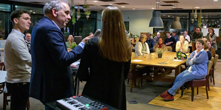 Arnhem Centraal bestaat 25 jaar