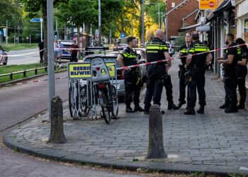Politie wil graag beelden van steekpartij Huissenstraat op zondagavond, eerste pinksterdag