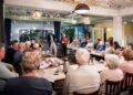 Bewonersorganisaties en wethouder De Vries: “Samenwerken is het stokje overdragen”